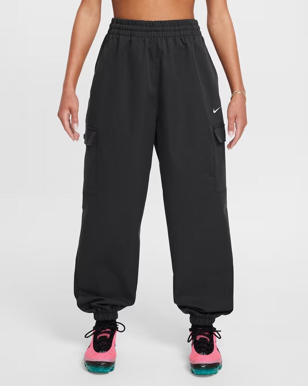 Nike Sportswear Oversize Black Cargo Athletic Baggy Pants Girl's Medium 10/12